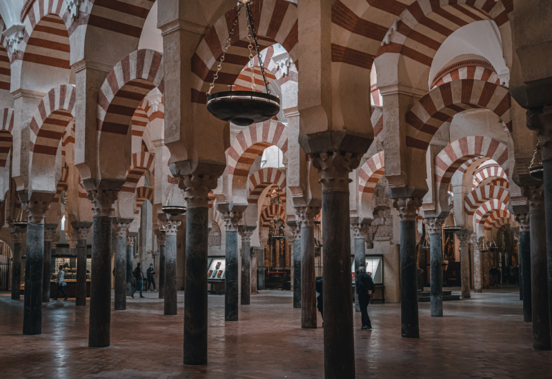 Mezquita-Catedral de Córdoba - Raskošna bivša džamija, pretvorena u kršćansku katedralu, simbol je susreta dviju kultura